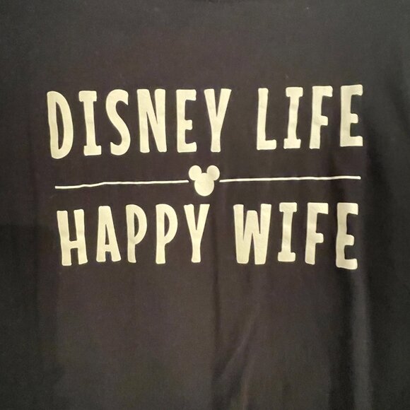 2/$10  Disney Life Happy Wife - Men's Gildan Size Medium - Picture 2 of 5